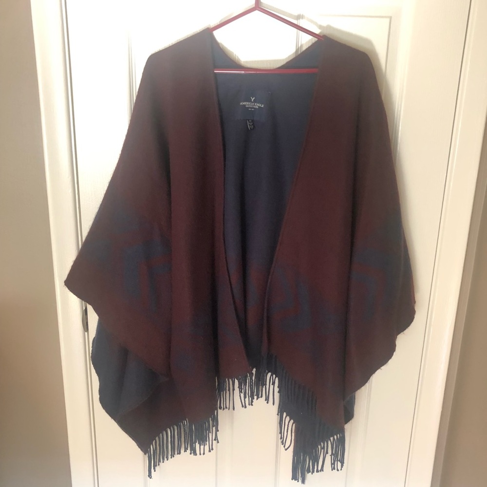 American Eagle Navy & Maroon Poncho Cardigan